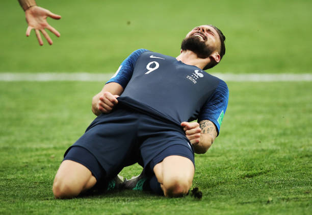 谁能突出重 谁能突出重