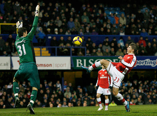 何在场外维 何在场外维